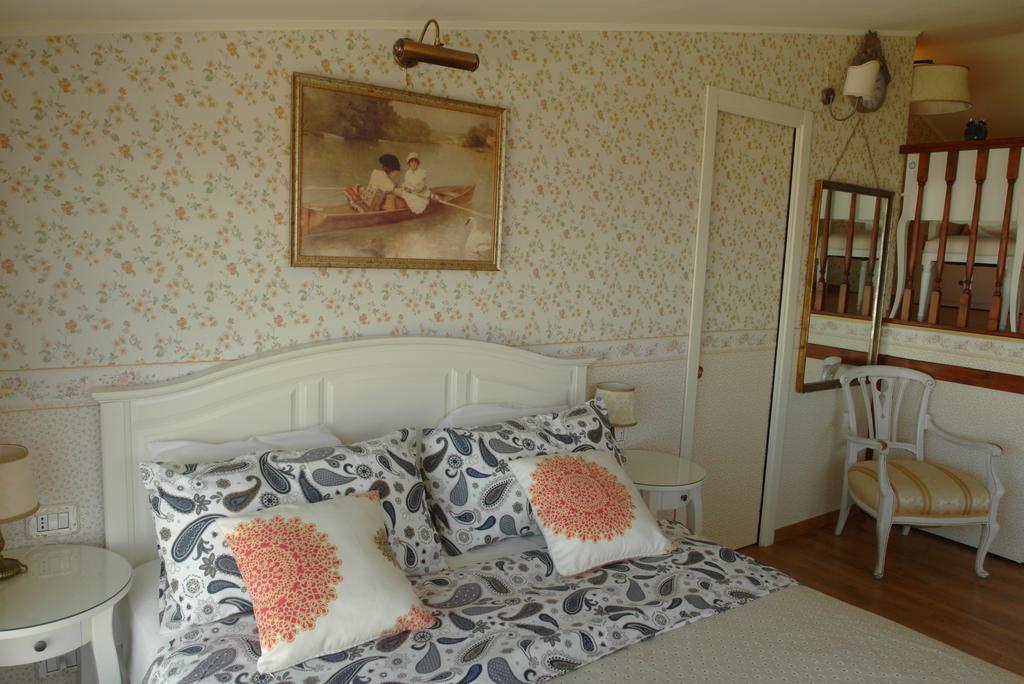 The White Villa Брачано Екстериор снимка