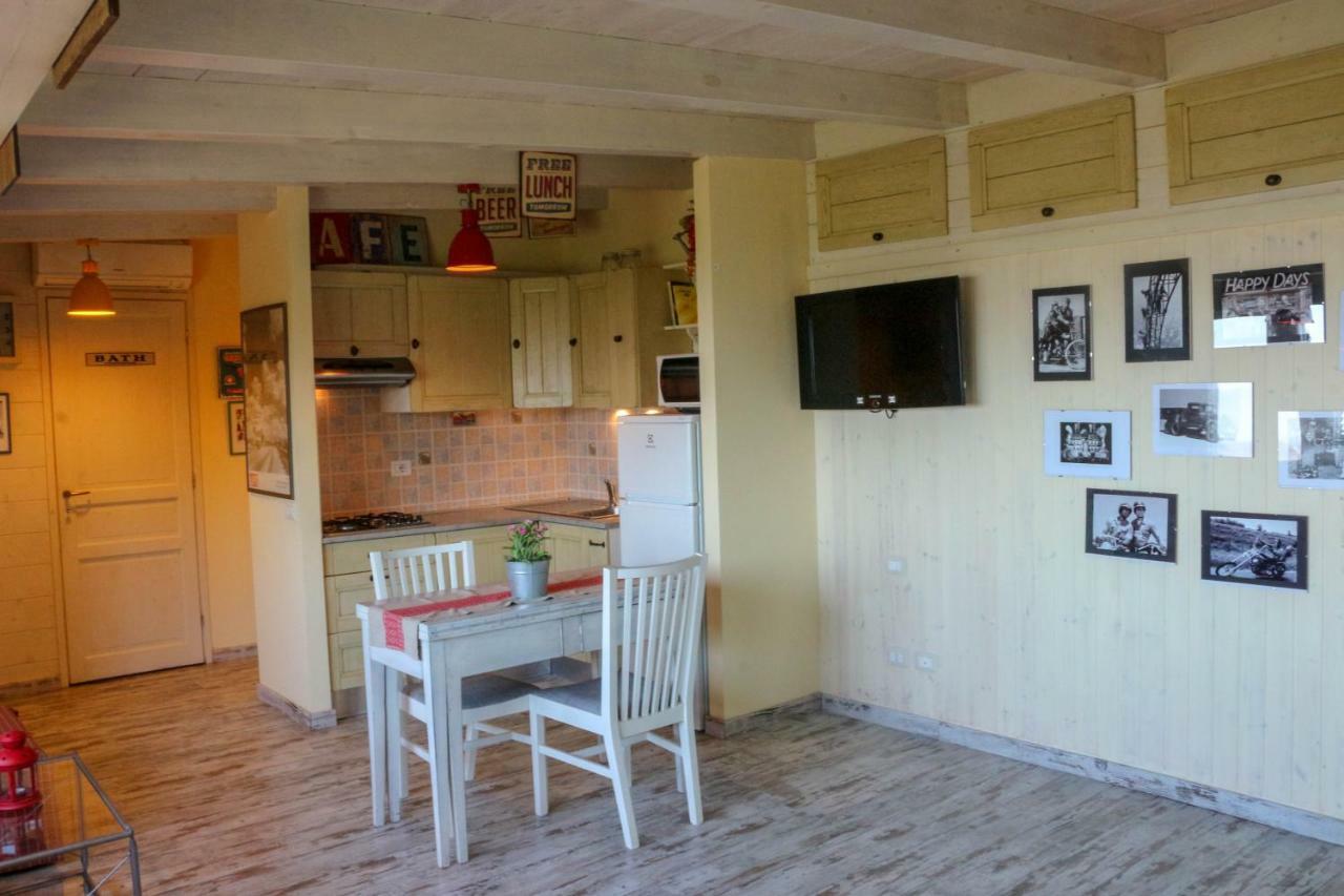 The White Villa Брачано Екстериор снимка